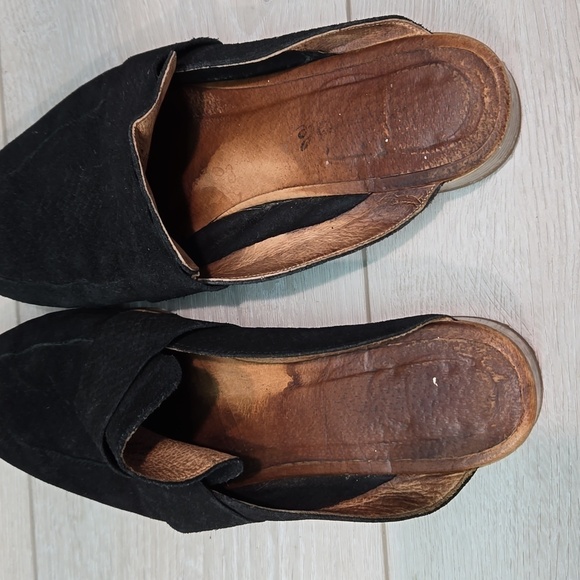 Free People Women At ease Leather Mule Slide shoes sz 40/9 - Picture 10 of 16